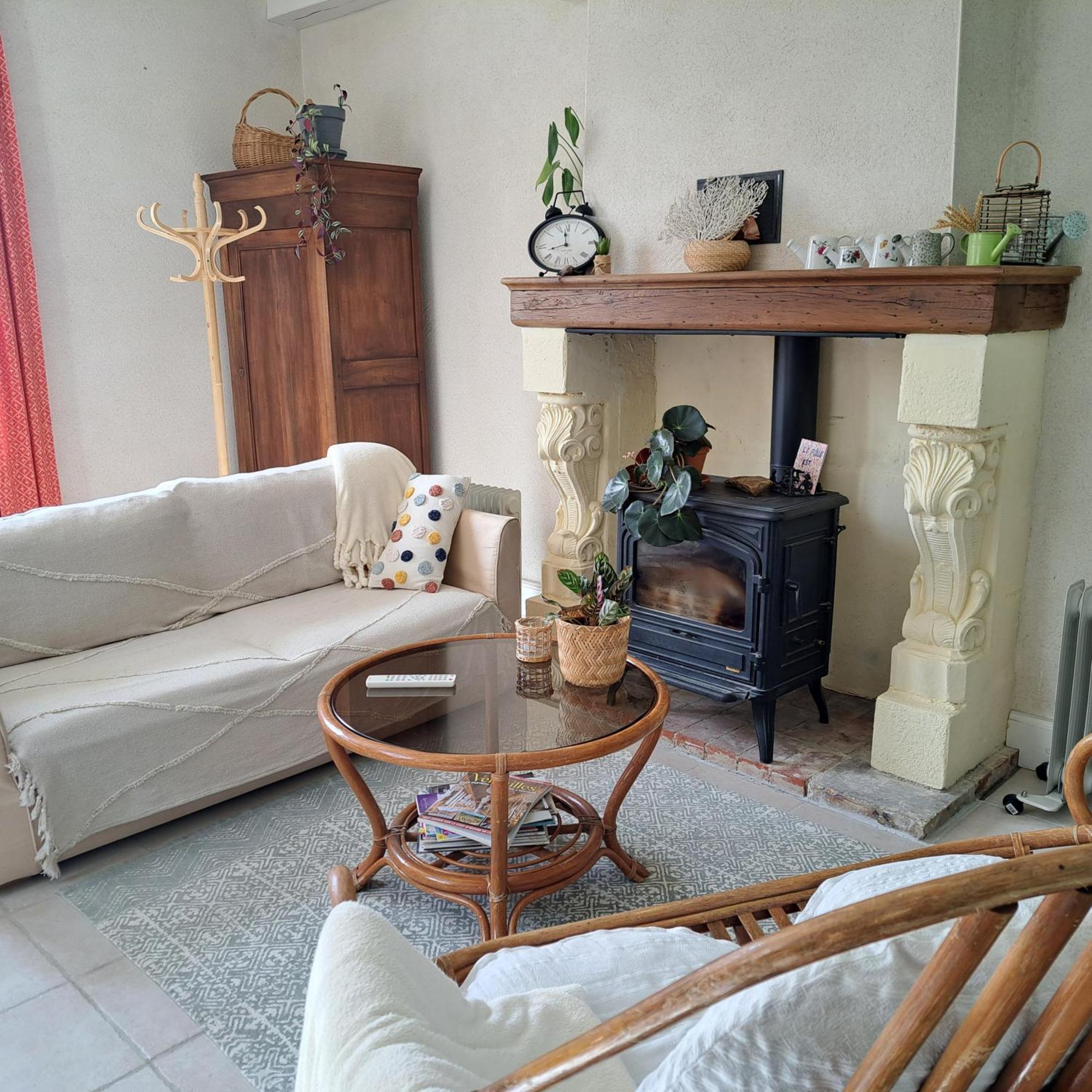 Gite De La Pivarderie Senille Exteriér fotografie